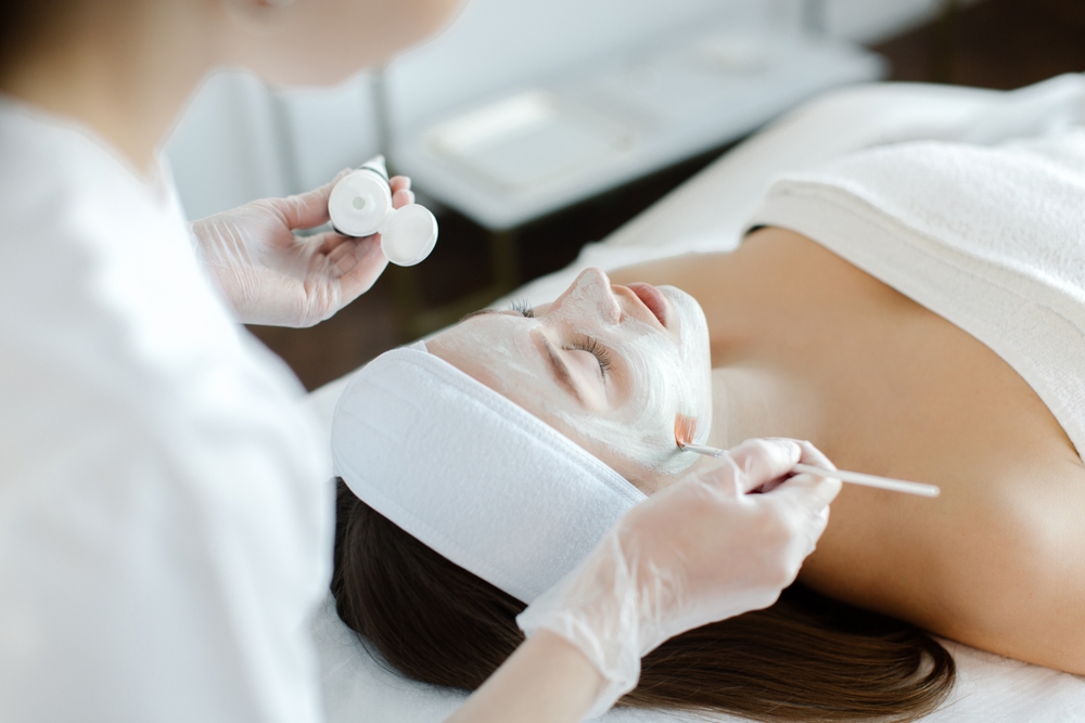 Chemical Peels vs. Microneedling: Which Is Better in Lancaster?